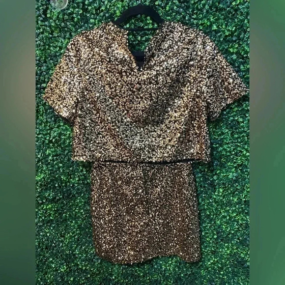 Buddy Love - Spicy Two-Piece Set in Sugar Cookie - Size Small - Picture 8 of 15